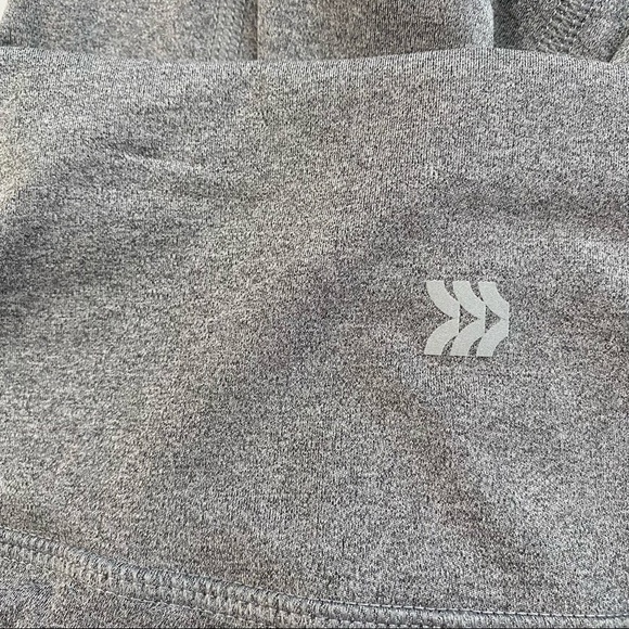 All In Motion Gray Grey High Rise Capri Leggings Exercise Large L - Picture 12 of 14
